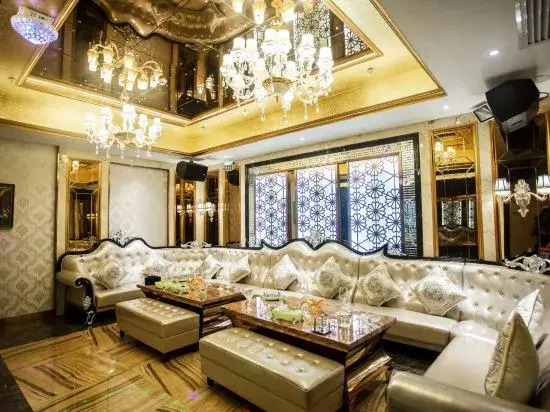 Mingzhi Hotel (South Station of three high-speed railway in Huizhou)