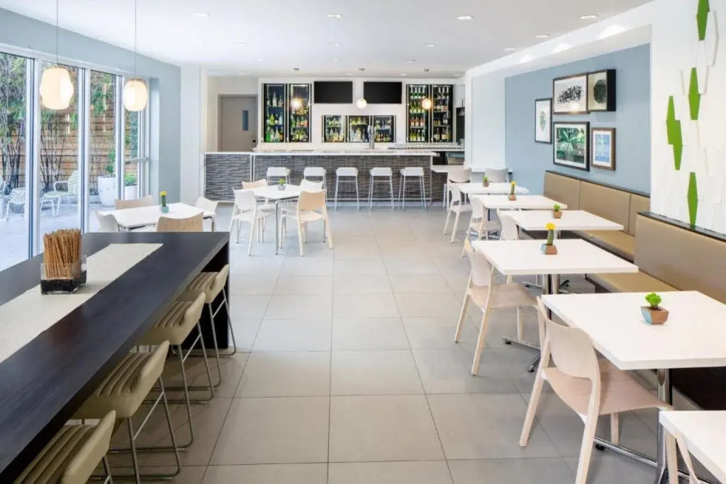 Element by Marriott Miami International Airport