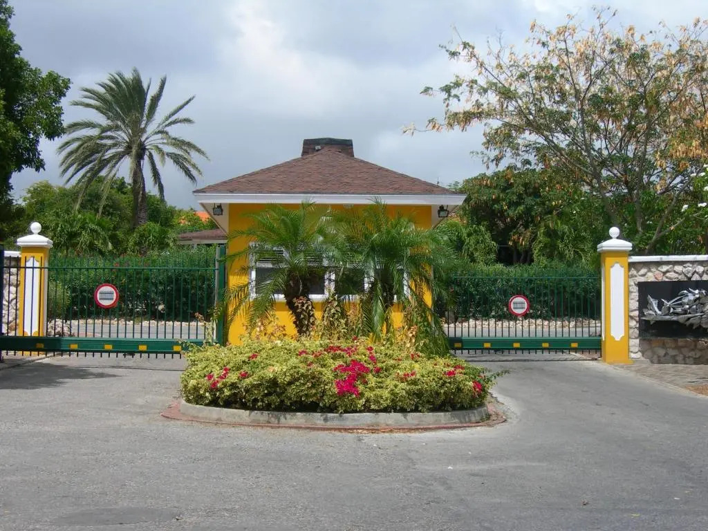 Piscadera Bay Resort 14