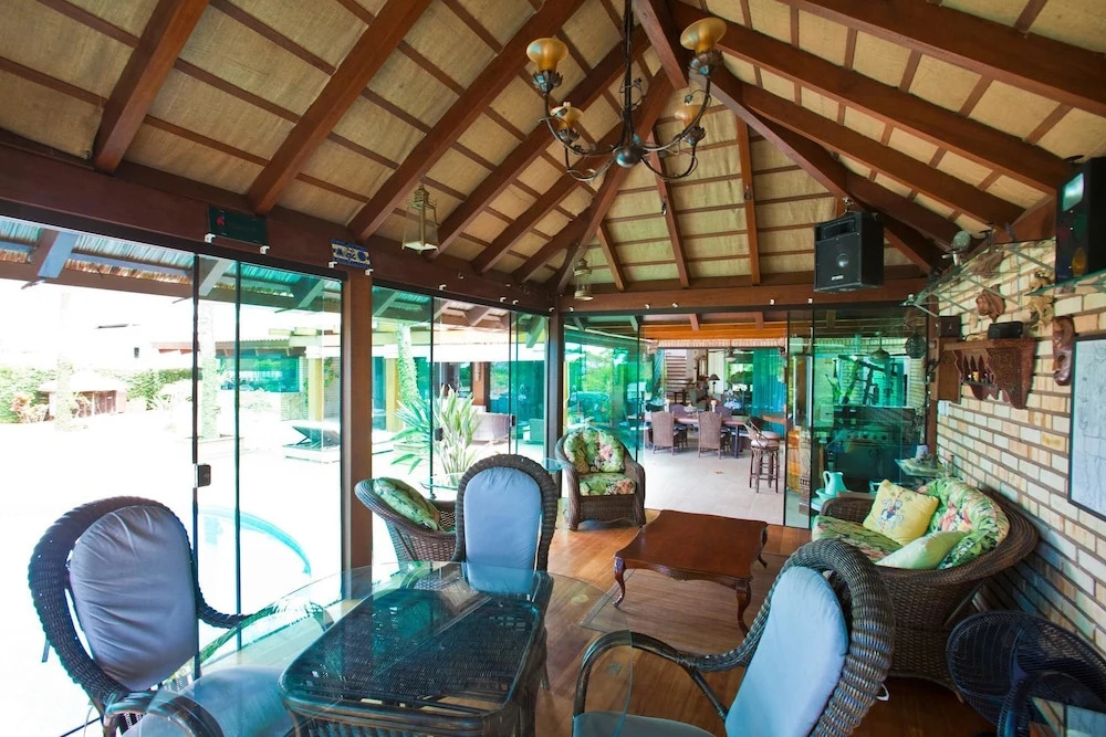 FL004 5 Bedroom Villa By Senstay