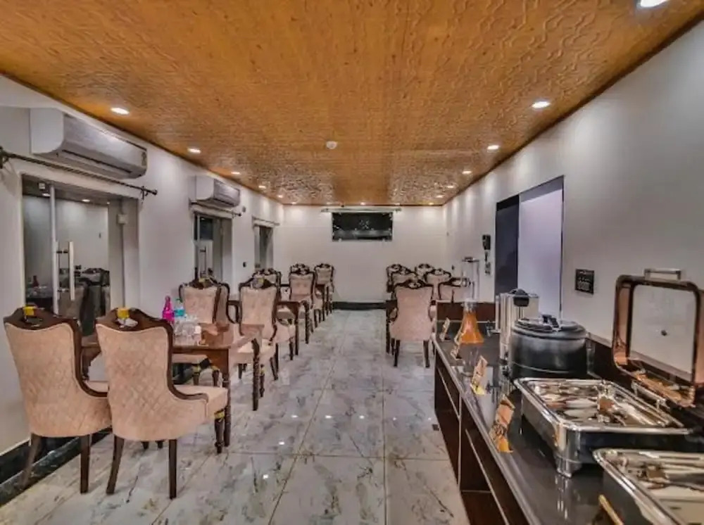 Hotel Aura Inn