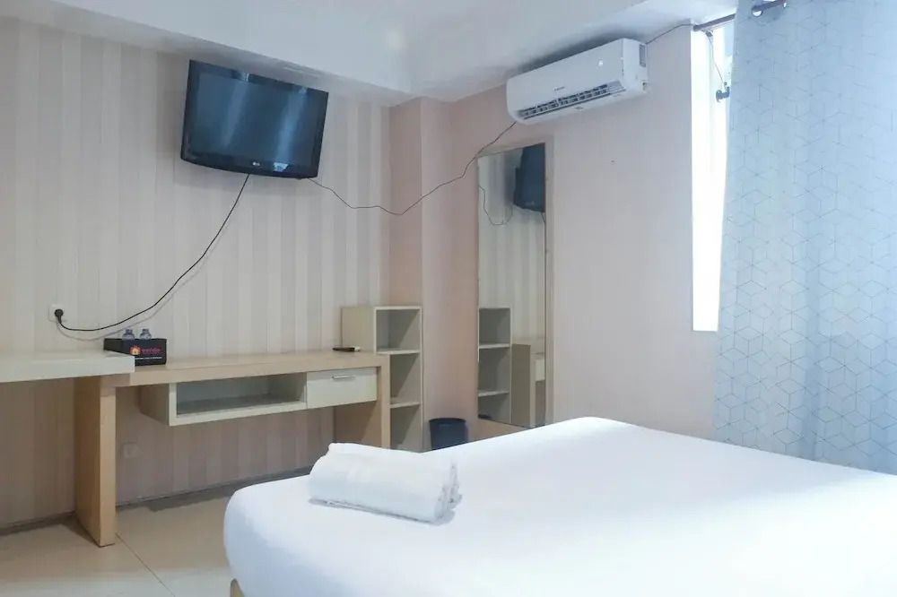 Best Price Studio Near Petra University At High Point Serviced Apartment