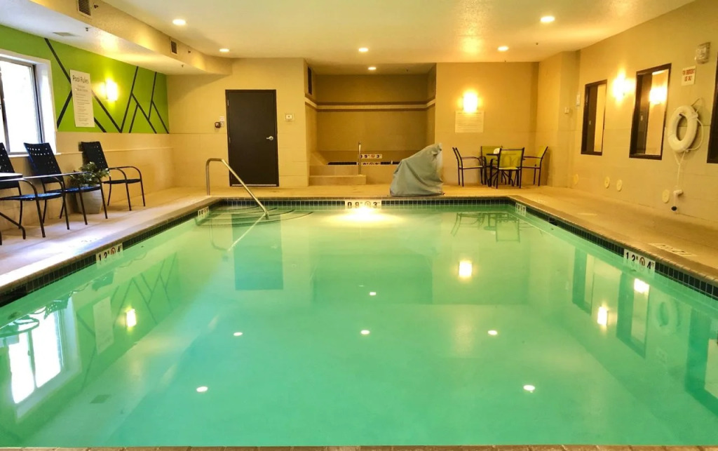 Holiday Inn Express Hotel & Suites St. Paul - Woodbury by IHG