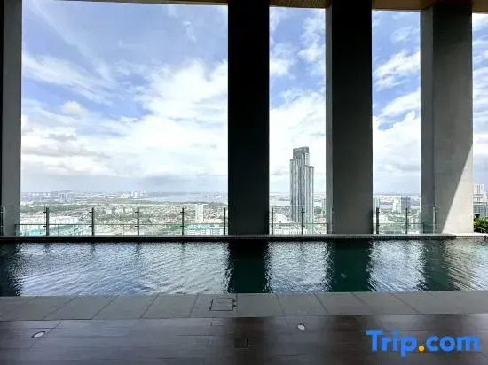 Sky 88 Big Balcony Cityview near KSL 3B3B
