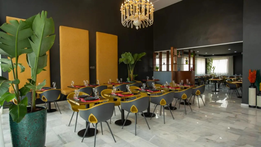 Fourteen Hotel Ain Sebaa