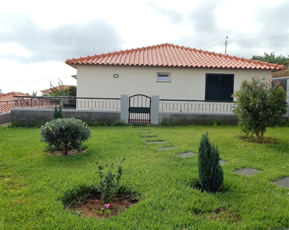 Villas Madalena Near the Beach, with Car Rental at property & Wifi