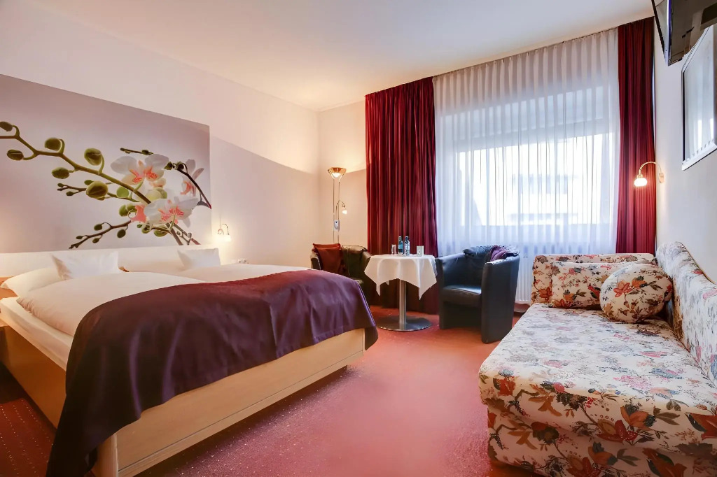 Hotel Consul
