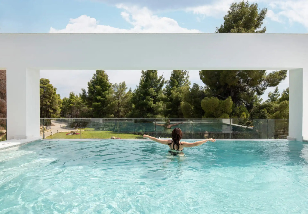 Nikiti Botanic Pool Suites