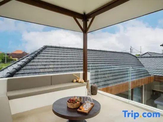 Ubud Luxury 2BR Villa with Private Pool & Rice Field View
