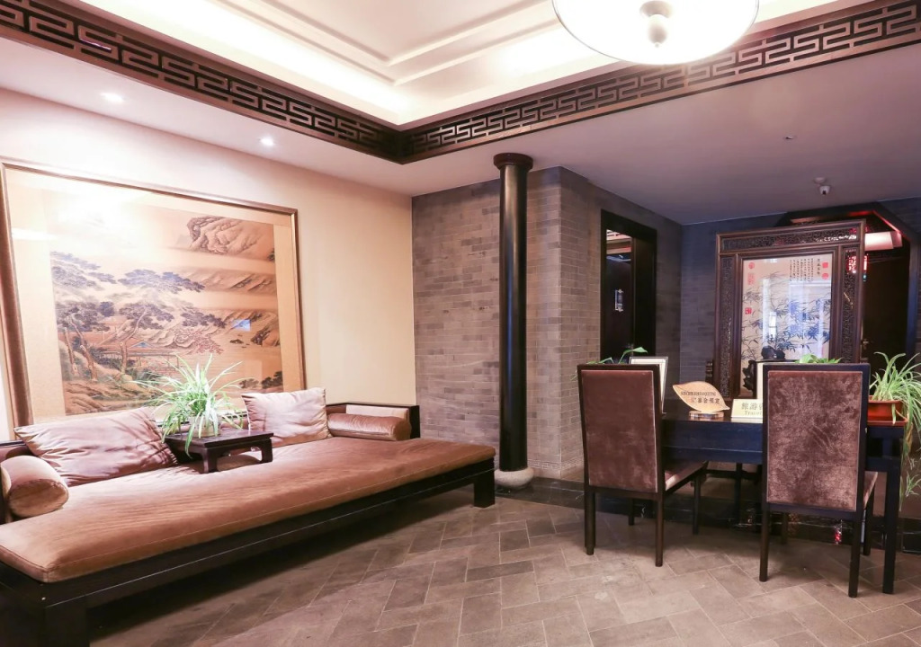 Hovle Mansion Club & Hotel