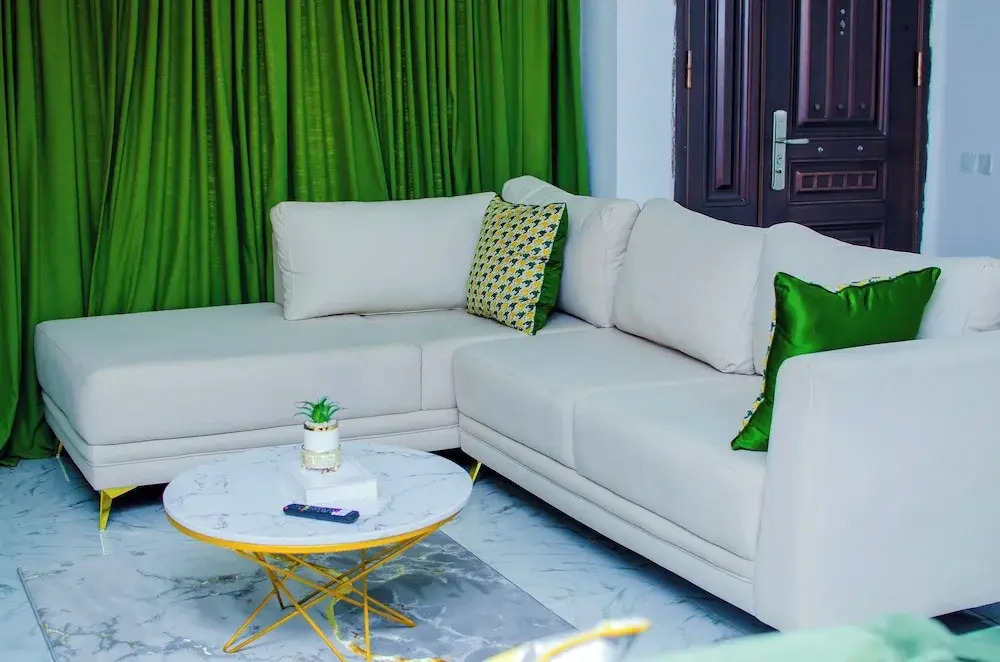 3 Bed Home Sleeps 6 - Garden, Parking, Wifi