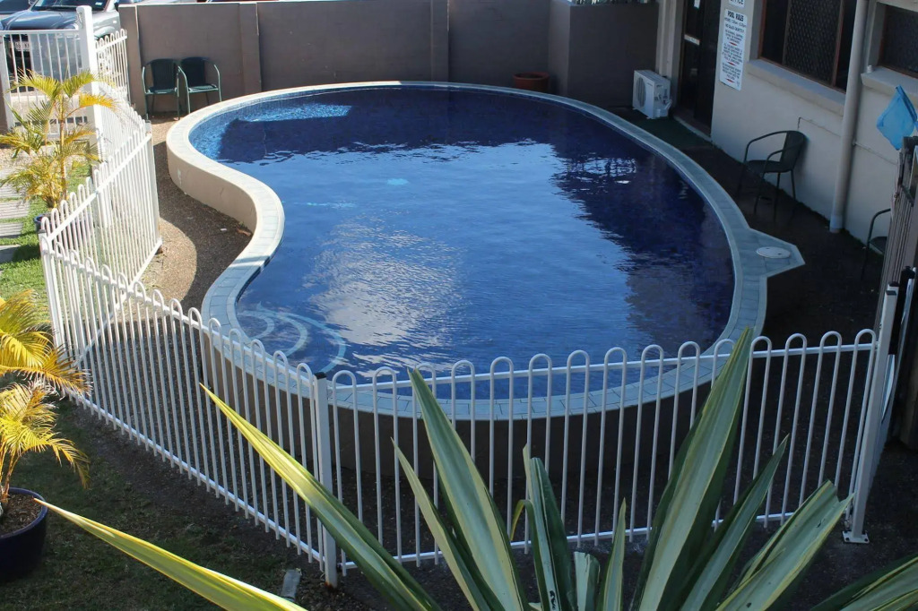 Montego Mermaid Beach Motel