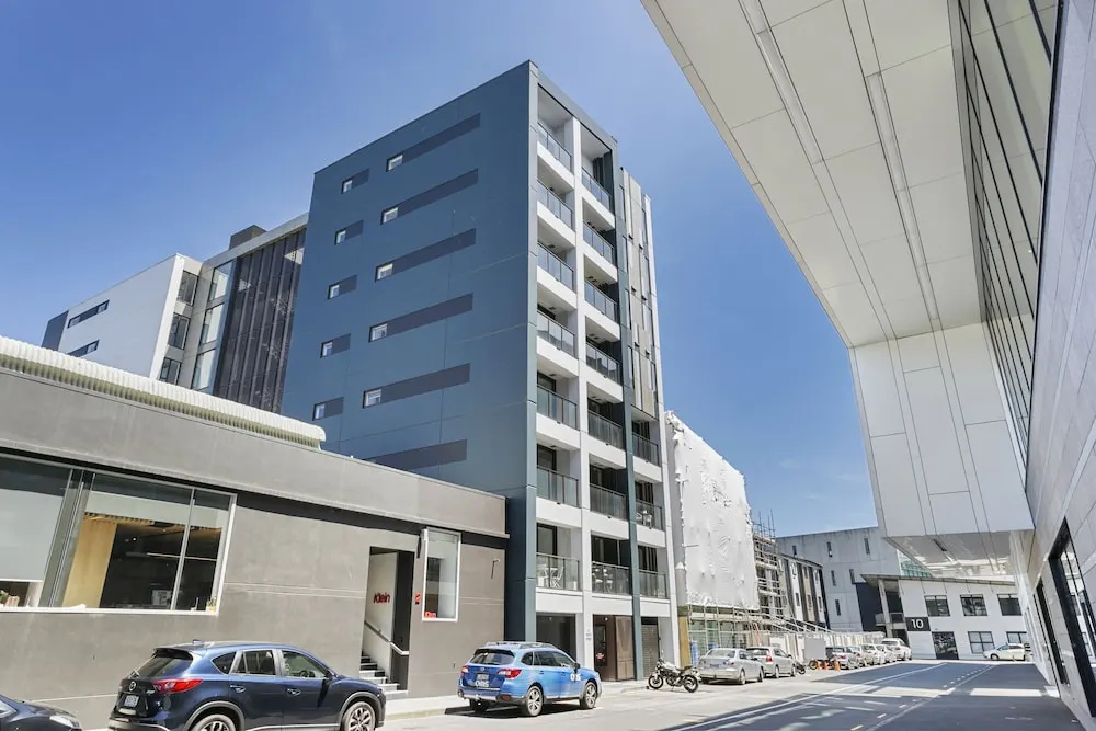 Brand New! Luxury Park Side Residence by Urban Butler