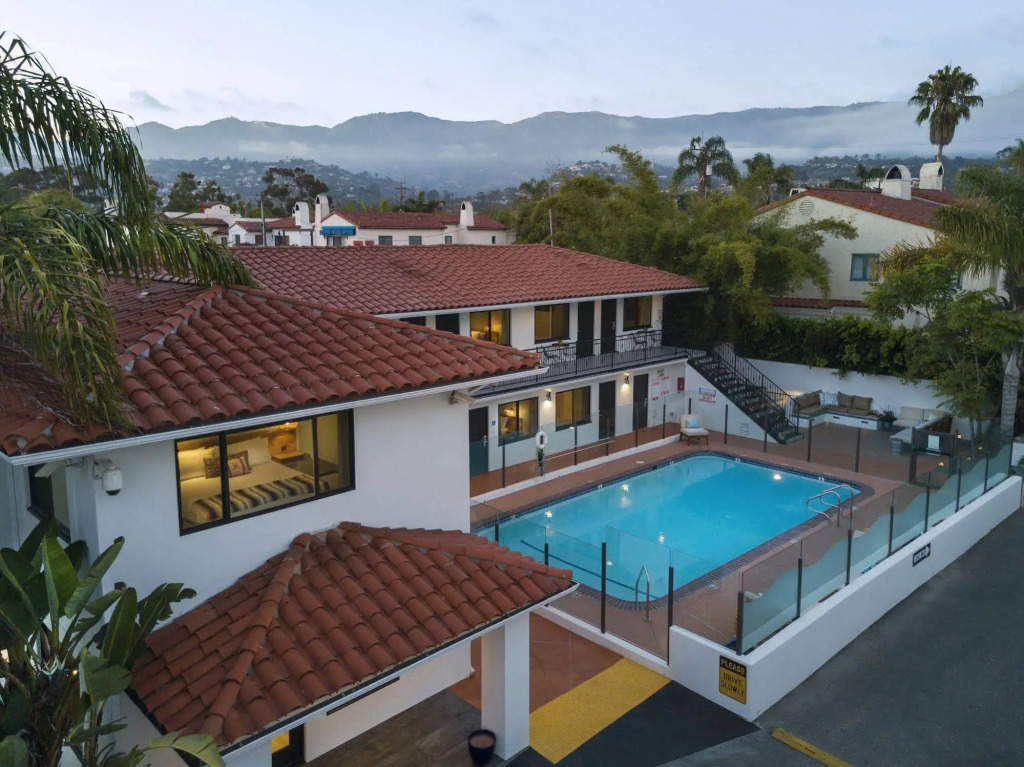 Blue Sands Inn, A Kirkwood Collection Hotel