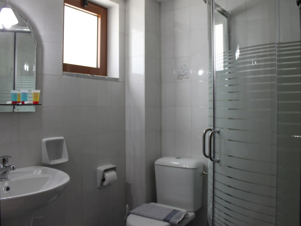 Vallian Village Hotel