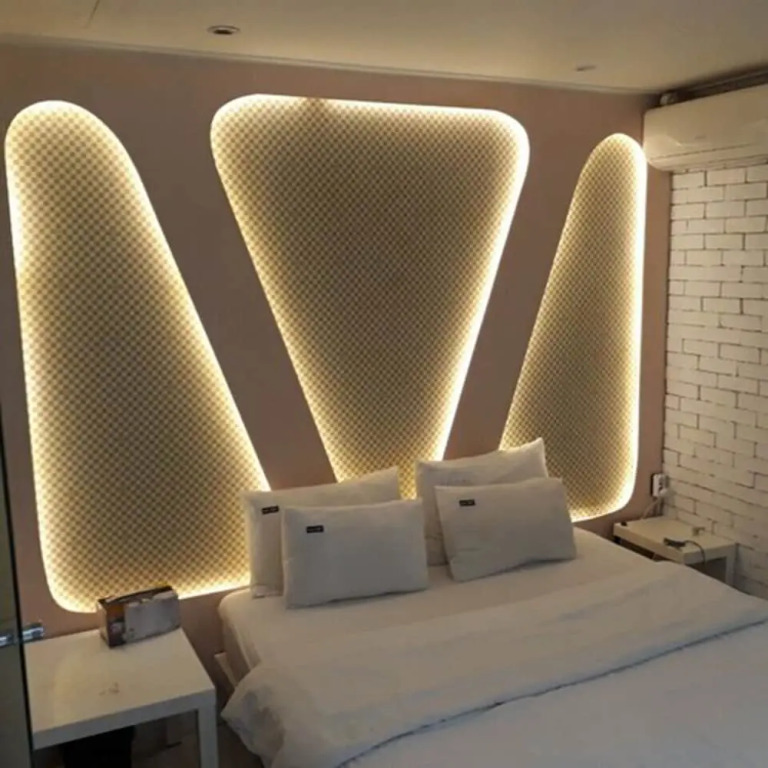 Yd 27 Hotel