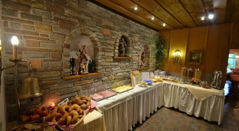 ALPENHOTEL TYROL