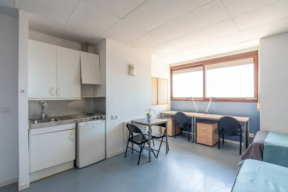 Residencia Universitaria Resa Lesseps
