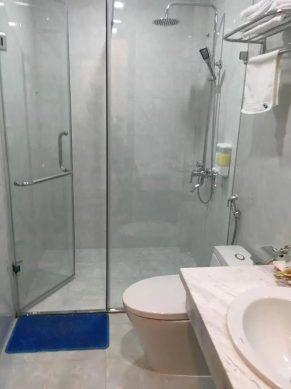 OYO 620 New World Hotel