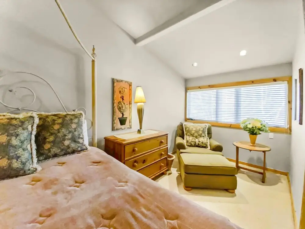 Elk Ridge Escape 5 Bedroom Townhouse by Redawning