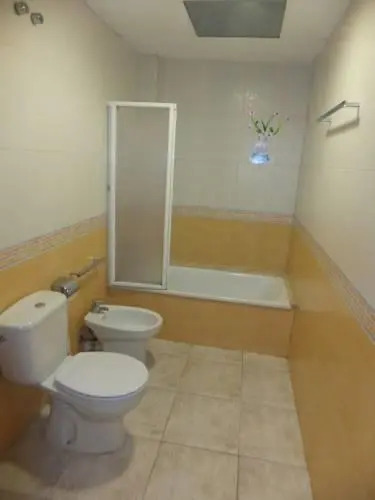 J&V Crtra Far