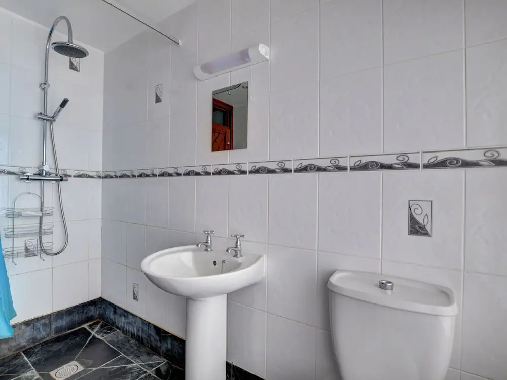 Cozy Holiday Home in Berriew near River Rhiw