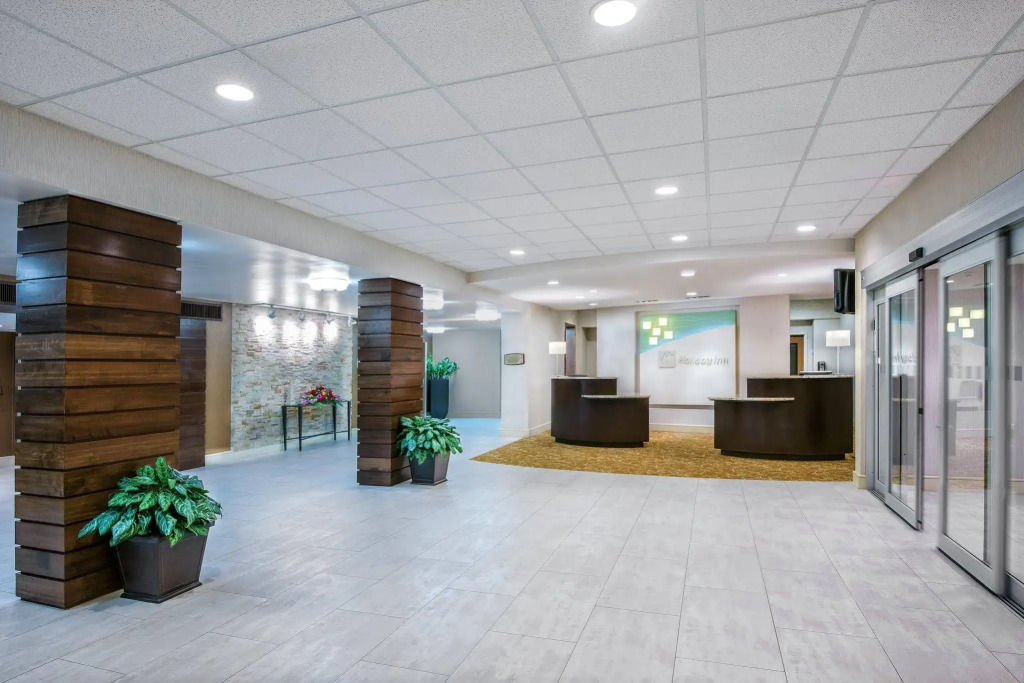 Kozy Hotel Dallas DFW Airport Area West