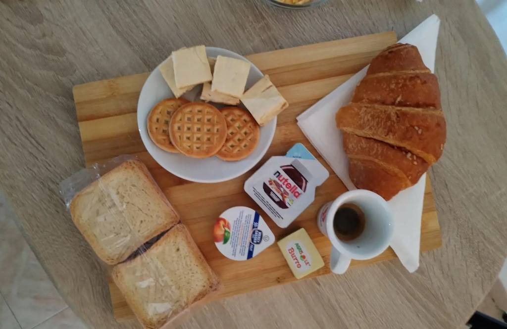 Home La Kore