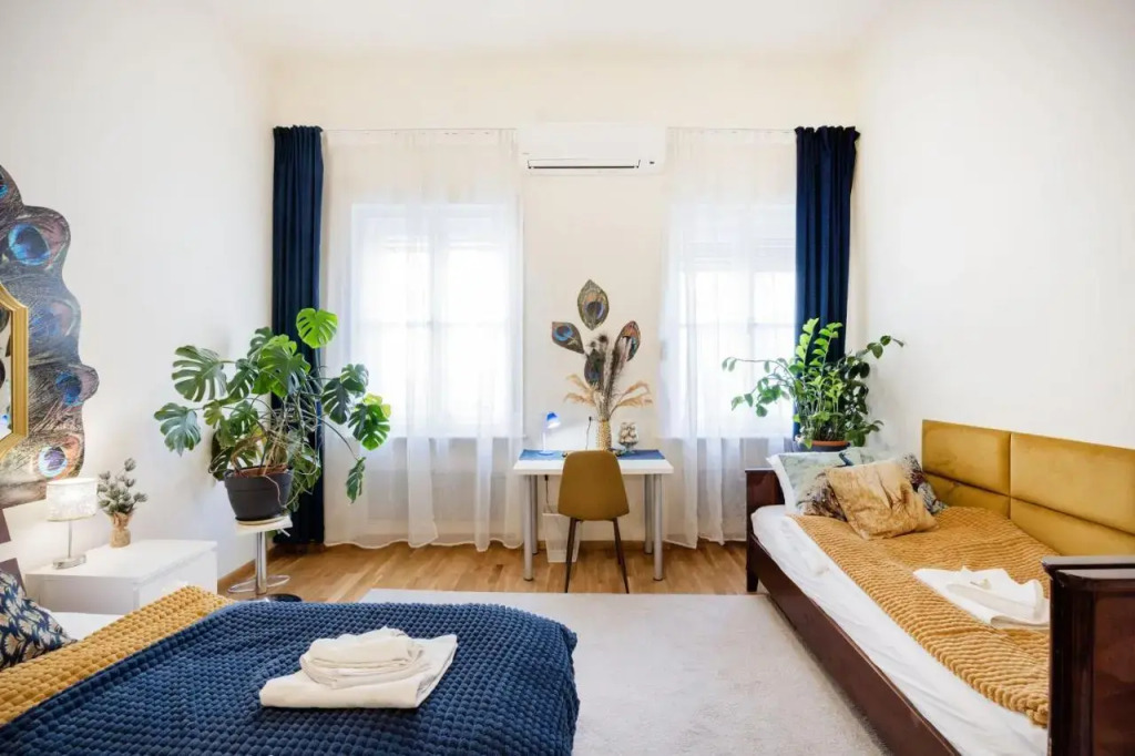Rose Residence, 4 ppl, AC, WIFI, Smart TV