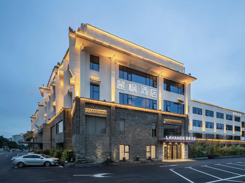 Lavande Hotel (Zhuhai Qinglv North Road Tangjiawan Beach)