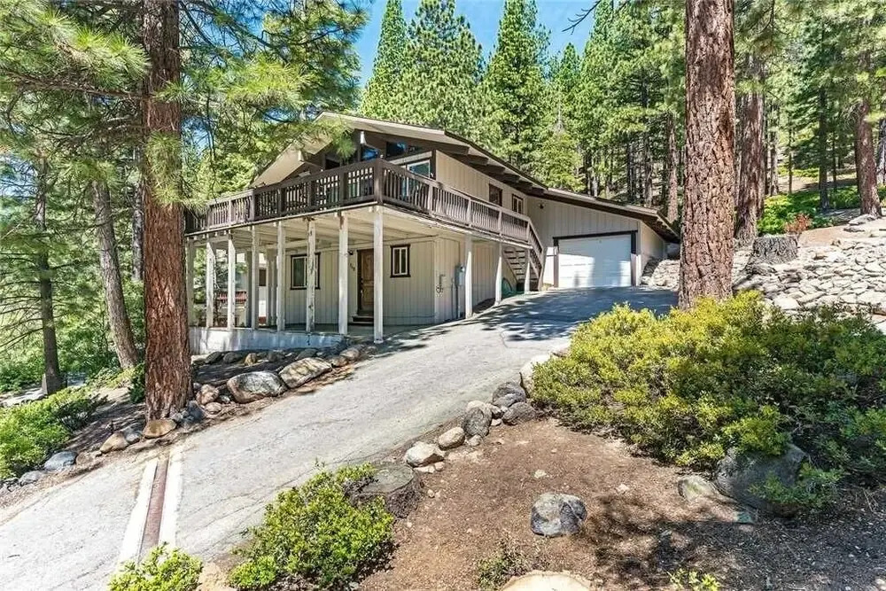 Open Air Incline Village 3 Home 3 Br home by RedAwning