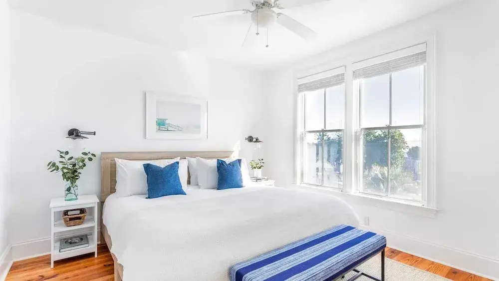 Sea Shell by Avantstay Breezy Beachside Getaway w/ Rooftop Deck & 6 BRs