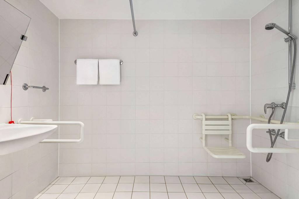 Vienna House Easy by Wyndham Wuppertal