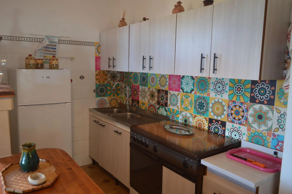 Holiday home with sea view 3 minutes walk from the seashore of Is Arenas beach and  5 minutes on foo-Casa della Salsedine
