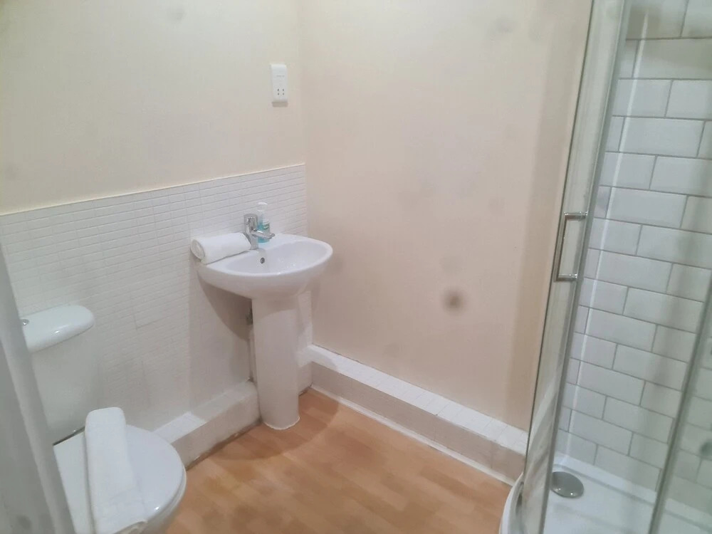 Remarkable 1-bed Apartment in Romford