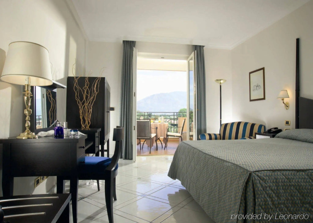 Savoy Hotel & Spa - Preferred Hotels & Resorts