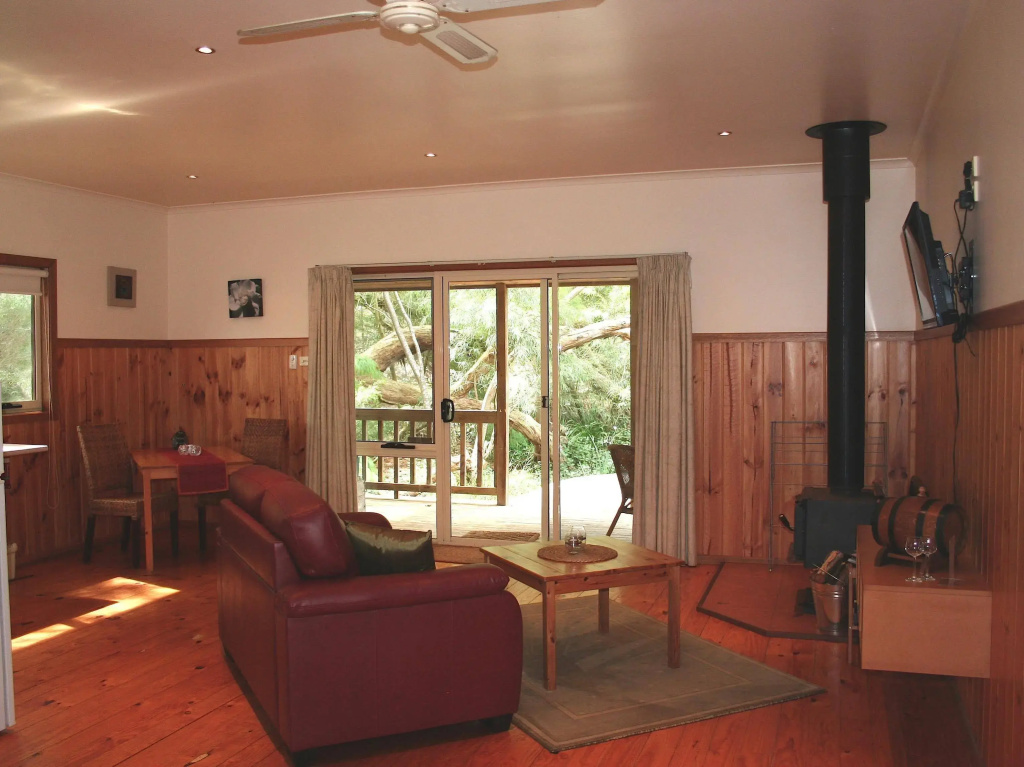 Tindoona Cottages