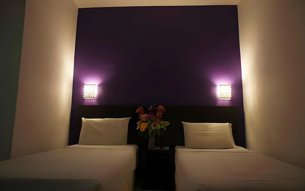 Meldrum Hotel