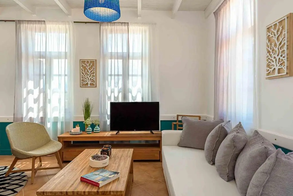 Lithinon Luxury Suites
