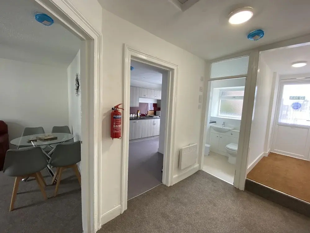 Octagon Apartment 3