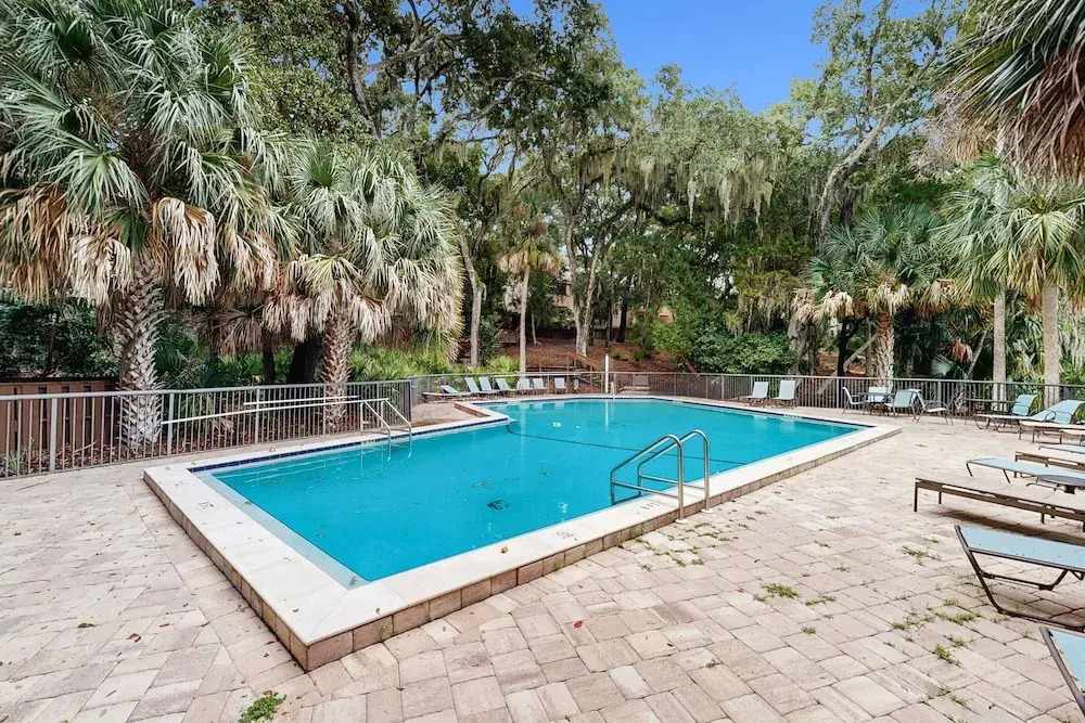 Spacious 3br/3ba Dog-friendly Condo With Pool - Fernandina Beach Access