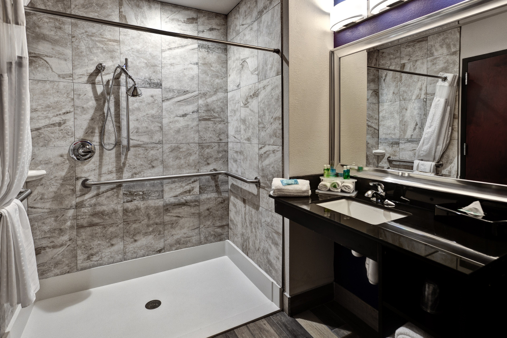 Holiday Inn Express Hutchison by IHG