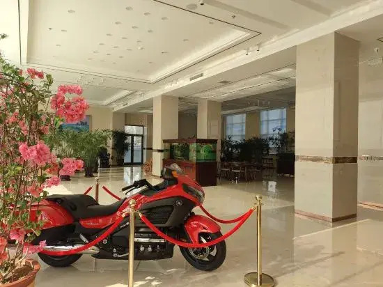 Holiday Inn Liaohai