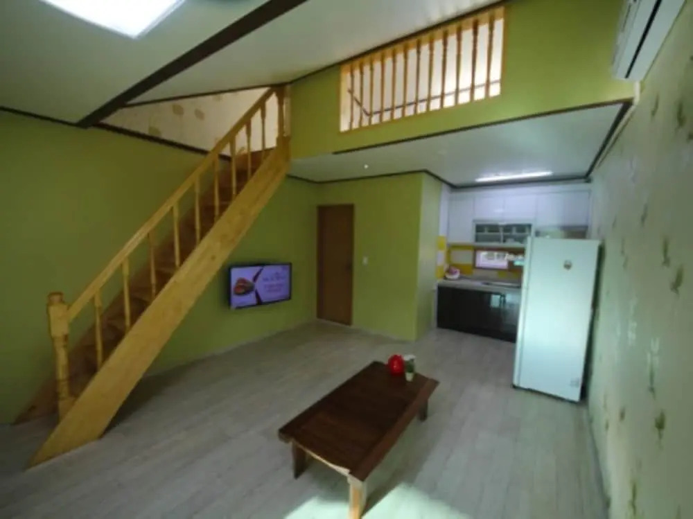 Hill Of Wind Pension