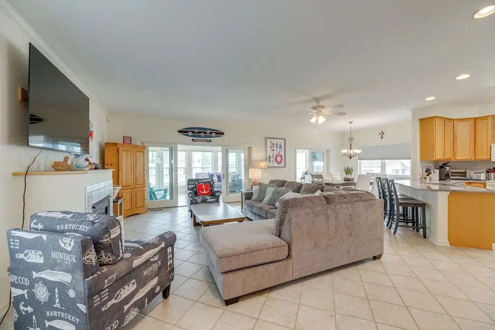 Waterfront Gem w/ Dock: 3 Mi to Fenwick Island Fun