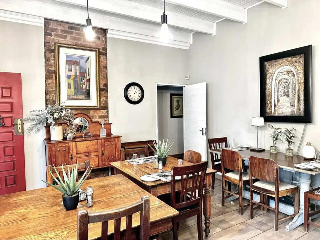 59 On True North Guest Rooms
