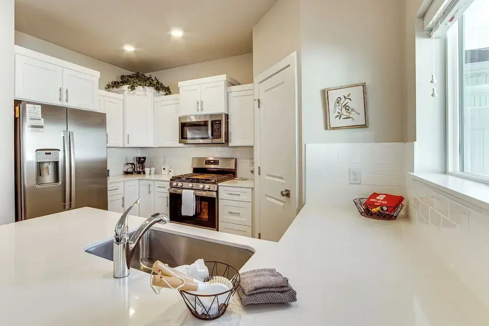 25 Mi to Cedar Breaks: Unit w/ Furnished Patio!