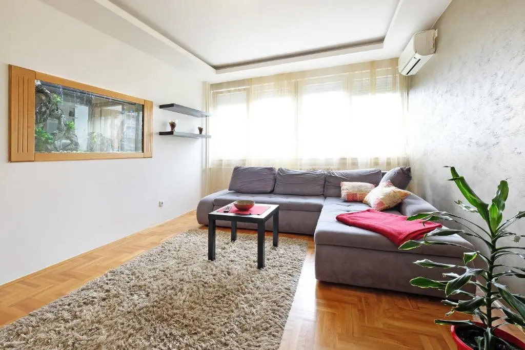 Big Blue Apartment - Belgrade