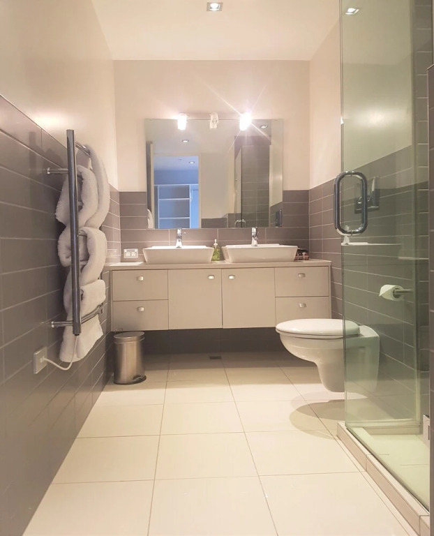 One Ten Apartment 8