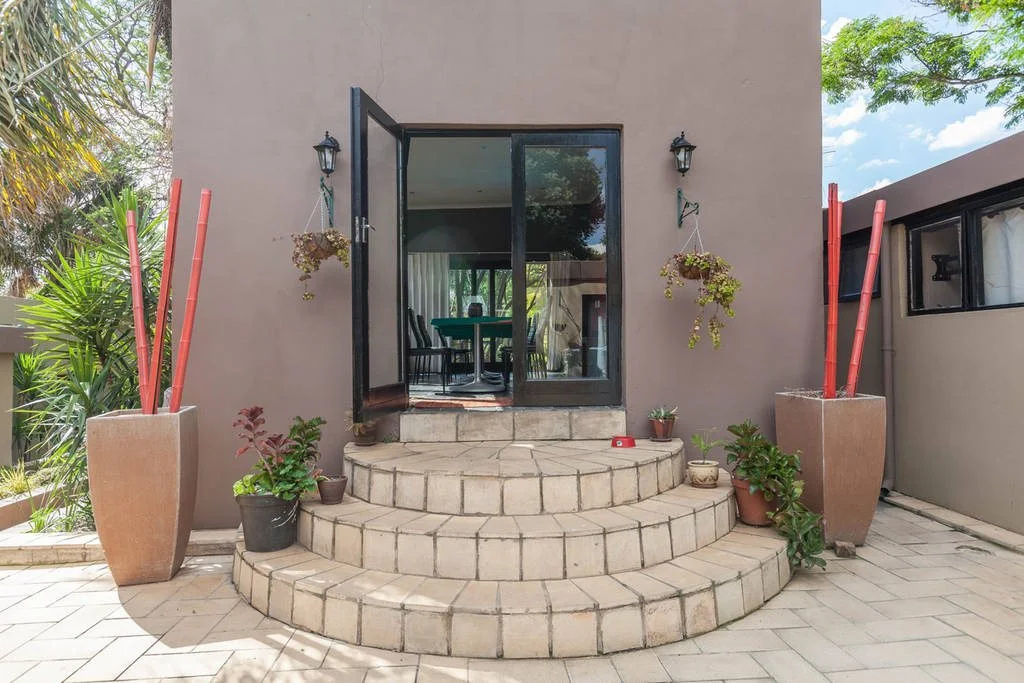 Linden Guest House
